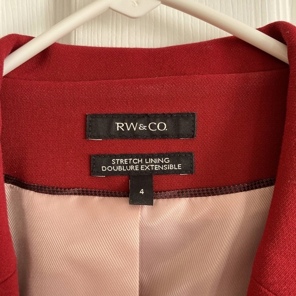 Wine coloured blazer - RW&Co - SZ 4 - EUC - Picture 2 of 2